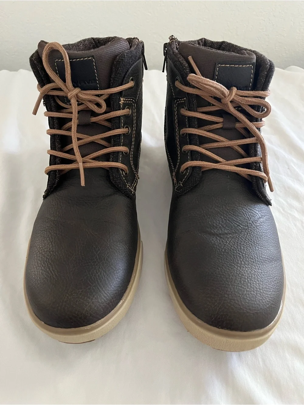 Dayfive men's boots size 11
